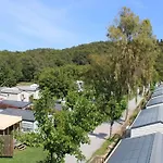 Avec Jacuzzi Et Terrasse A - Api-1-52-310 *